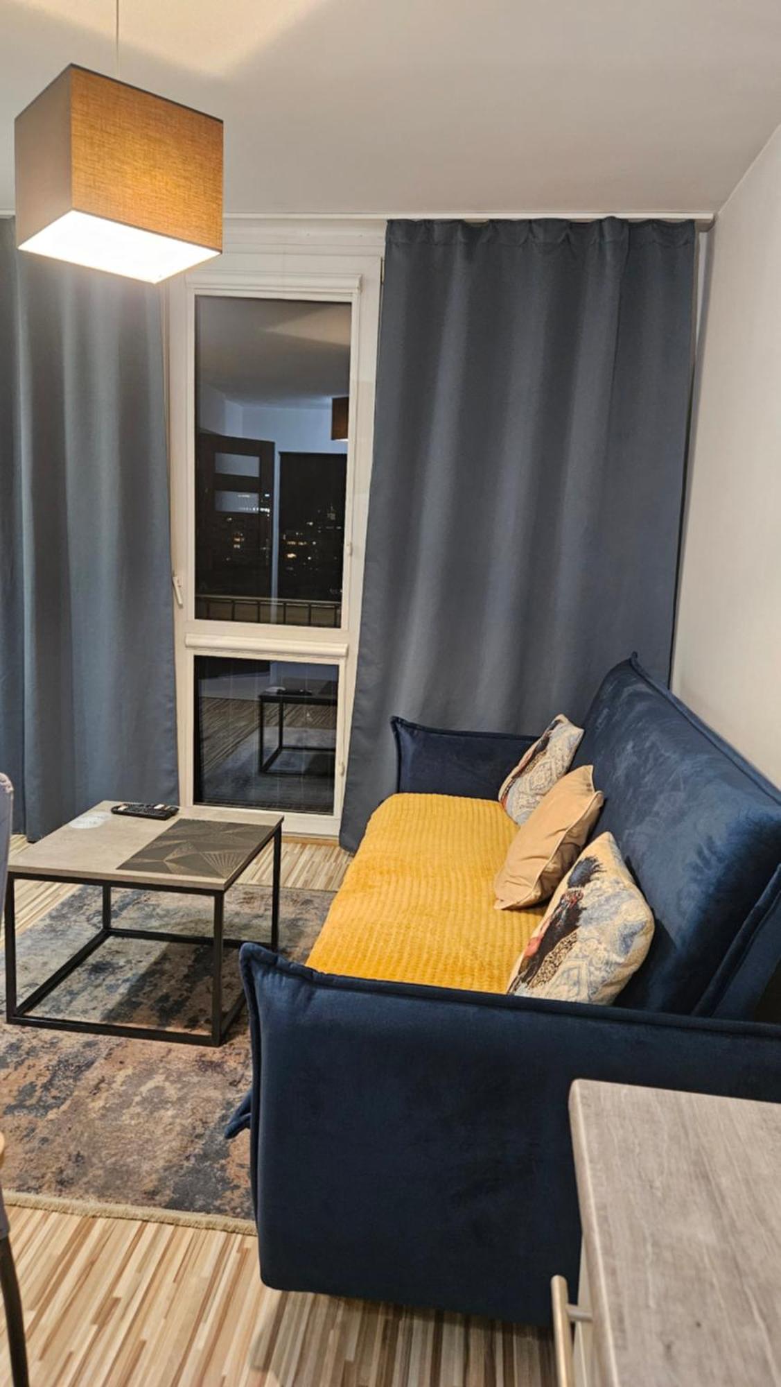 Centrum Rondo Onz Apartament